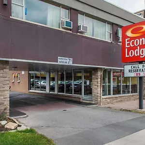  Lodge Econo Downtown Canadá