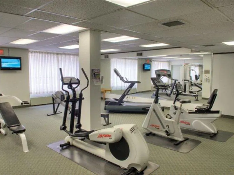 ***  Best Western Plus Carlton Plaza Hotel Victoria Canada