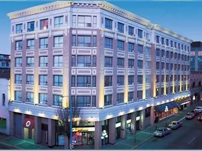 Best Western Plus Carlton Plaza Hotel Victoria 3*,