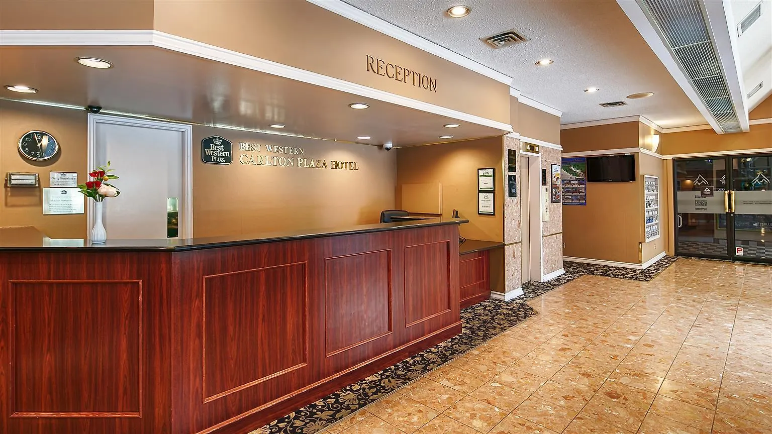 Best Western Plus Carlton Plaza Hotel Victoria 3*,
