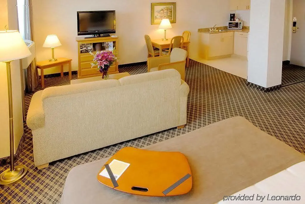 ***  Best Western Plus Carlton Plaza Hotel Victoria Canada